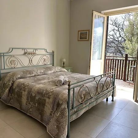 B&B Bee-2